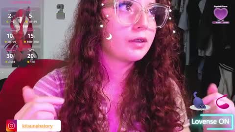 Snapshot of sharonblack_ chatting on 04-01-26, 10:18 kitsune online show from 04-01-26, 10:18