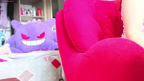 Snapshot of sharonblack_ chatting on 06-14-26, 04:09 kitsune online show from 06-14-26, 04:09