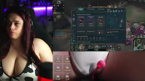 Snapshot of sharonurb3x chatting on 04-22-26, 08:43 sharonurb3x online show from 04-22-26, 08:43
