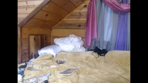 Snapshot of sharqbate chatting on 03-01-25, 11:26 sharqbate online show from 03-01-25, 11:26