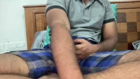 Shashii online show from 05-17-26, 06:37