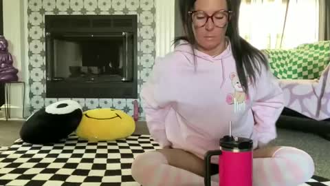 Shastababy online show from 01-15-25, 04:32