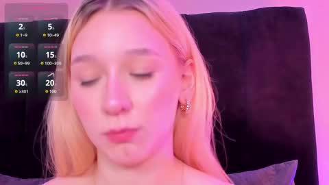 Shantall online show from 02-26-25, 06:11