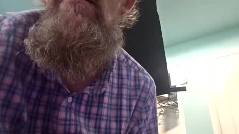 shawn710420 online show from 05-04-26, 06:37