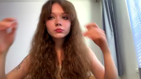 Elizabeth online show from 04-30-26, 12:33