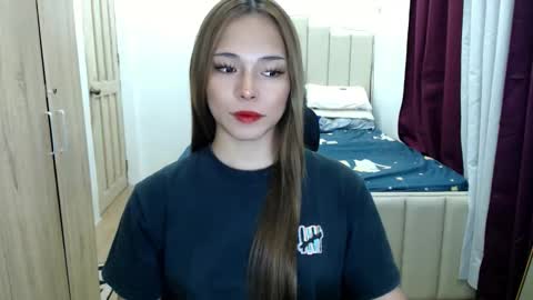 Snapshot of shawntel_cutiee chatting on 09-24-25, 01:42 shawniee 3 online show from 09-24-25, 01:42