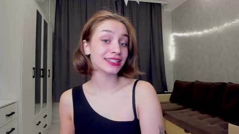 shawty_mariaa online show from 01-14-25, 04:08