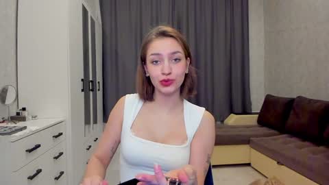 shawty_mariaa online show from 02-02-25, 02:02