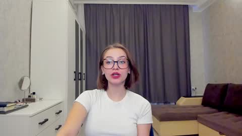 shawty_mariaa online show from 02-05-25, 01:11