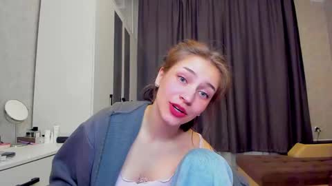 shawty_mariaa online show from 03-03-25, 07:17