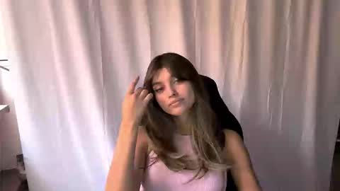 Kiki online show from 03-07-26, 10:45