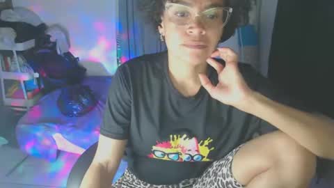 Shayna online show from 02-15-25, 05:41