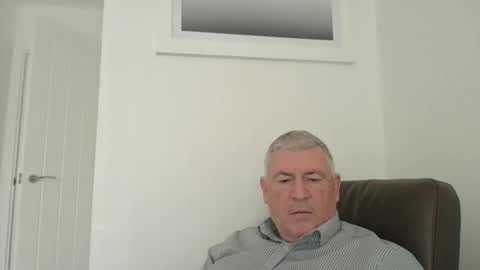 she52 online show from 10-27-25, 11:36