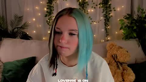 Anika online show from 10-01-25, 11:38