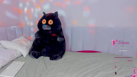 Snapshot of she_wolf1 chatting on 03-21-26, 08:19 she_wolf1 online show from 03-21-26, 08:19