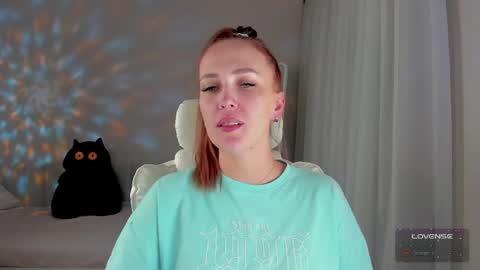 she_wolf1 online show from 04-30-26, 06:47