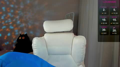 she_wolf1 online show from 05-07-26, 02:55