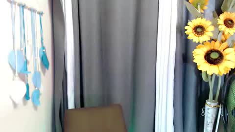 Snapshot of shea_andrea chatting on 05-07-26, 10:15 shea_andrea online show from 05-07-26, 10:15