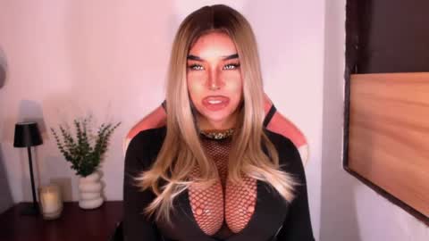 sheenafrost online show from 05-28-26, 11:46