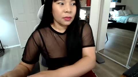 Snapshot of sheilyn_smith chatting on 02-09-26, 03:21 sheilyn_smith online show from 02-09-26, 03:21