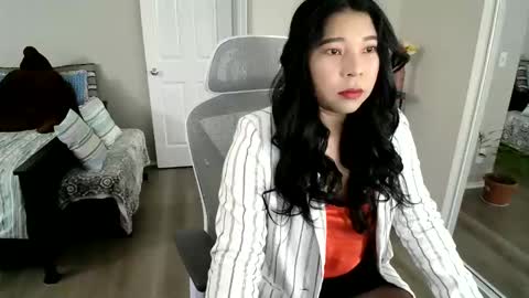 Snapshot of sheilyn_smith chatting on 02-11-26, 04:17 sheilyn_smith online show from 02-11-26, 04:17