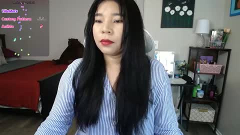 Snapshot of sheilyn_smith chatting on 02-17-26, 04:09 sheilyn_smith online show from 02-17-26, 04:09