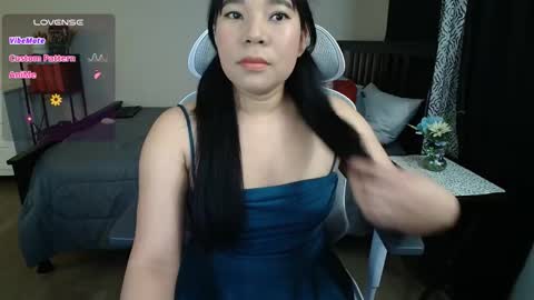 Snapshot of sheilyn_smith chatting on 02-19-26, 05:14 sheilyn_smith online show from 02-19-26, 05:14