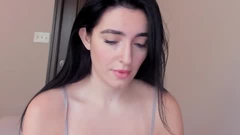 Snapshot of sheisallthat chatting on 10-22-25, 07:46 sheisallthat online show from 10-22-25, 07:46