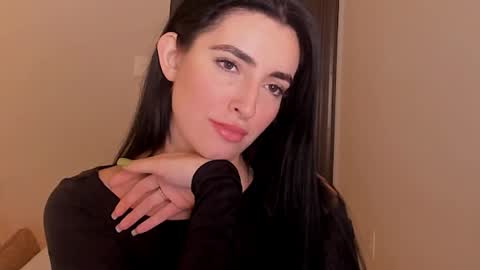 Snapshot of sheisallthat chatting on 10-24-25, 01:46 sheisallthat online show from 10-24-25, 01:46