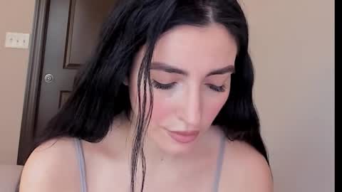 Snapshot of sheisallthat chatting on 11-12-25, 08:41 sheisallthat online show from 11-12-25, 08:41