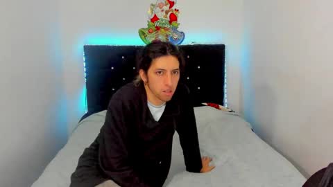 Snapshot of shelby__loveshow chatting on 12-18-24, 01:15 shelby__loveshow online show from 12-18-24, 01:15