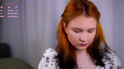 Lina online show from 05-01-26, 02:32