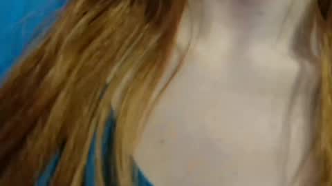 Snapshot of shelikessoymilk chatting on 09-23-25, 08:12 Erika online show from 09-23-25, 08:12