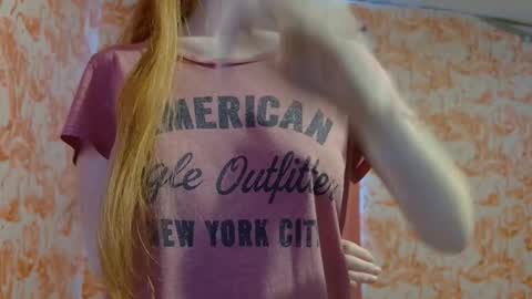 Erika online show from 11-26-25, 07:04