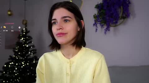 Alex online show from 12-22-25, 01:02