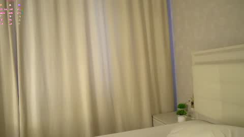 Alex online show from 06-22-26, 03:25