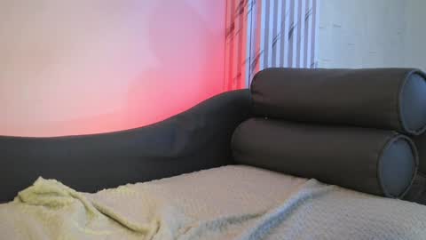  Transmission schedule Monday - Friday 715 am to 200 pm time Colombia  online show from 12-28-24, 06:40