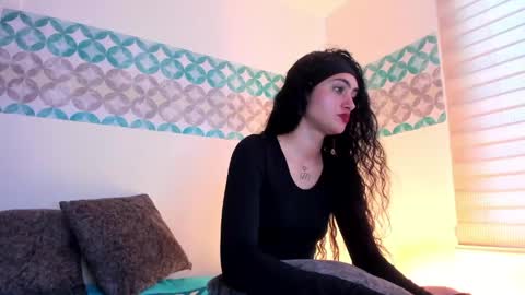 Snapshot of shelsy_d chatting on 04-14-26, 09:32 S H E L S Y online show from 04-14-26, 09:32