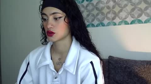 Snapshot of shelsy_d chatting on 04-15-26, 09:15 S H E L S Y online show from 04-15-26, 09:15