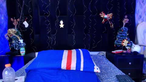 Shelsy online show from 12-27-24, 12:01