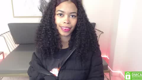 Shenna online show from 01-18-25, 01:51