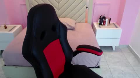 SHENOA online show from 09-20-25, 12:28