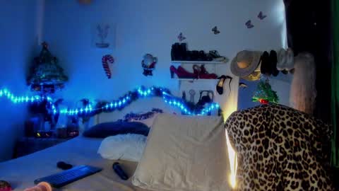 Snapshot of sherahade chatting on 12-28-24, 12:35 shera hade online show from 12-28-24, 12:35