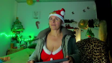 Snapshot of sherahade chatting on 12-29-24, 12:52 shera hade online show from 12-29-24, 12:52