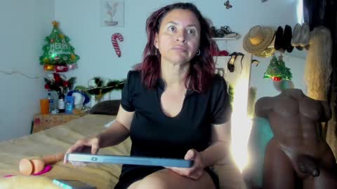 Snapshot of sherahade chatting on 12-29-24, 12:23 shera hade online show from 12-29-24, 12:23