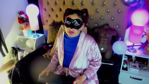 Snapshot of sherahade chatting on 03-10-25, 12:18 shera hade online show from 03-10-25, 12:18