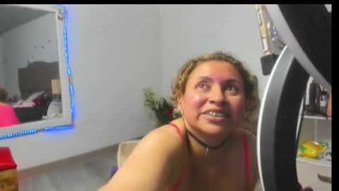 Snapshot of sherahade chatting on 10-24-25, 06:43 shera hade online show from 10-24-25, 06:43