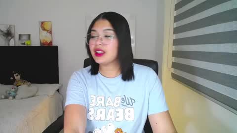 Snapshot of sheryl_stone2 chatting on 02-03-25, 05:51 Sheryl Stone2 online show from 02-03-25, 05:51