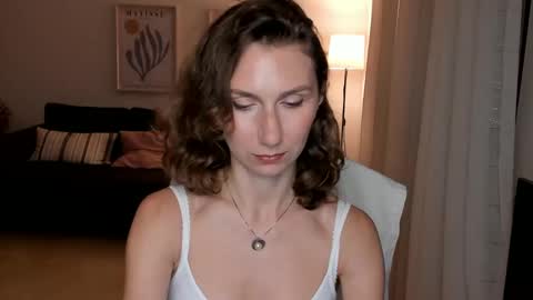 Snapshot of shesleepsnaked chatting on 01-01-25, 04:39 shesleepsnaked online show from 01-01-25, 04:39