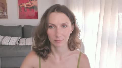 Snapshot of shesleepsnaked chatting on 10-08-25, 03:20 shesleepsnaked online show from 10-08-25, 03:20